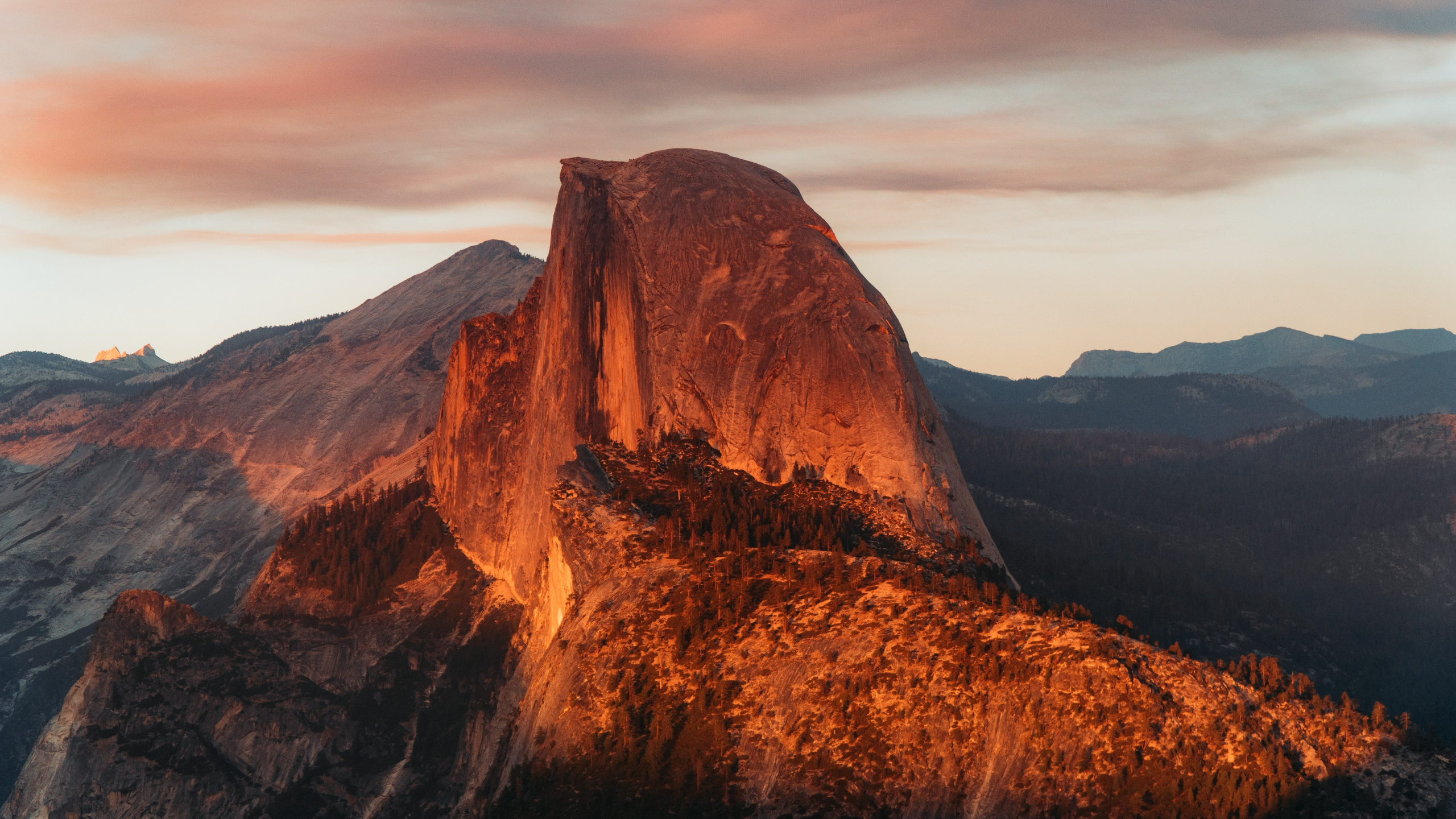 Yosemite National Park Half Dome, Half Dome, El Capitan, Half Dome Trail, National Park. Wallpaper in 2560x1440 Resolution