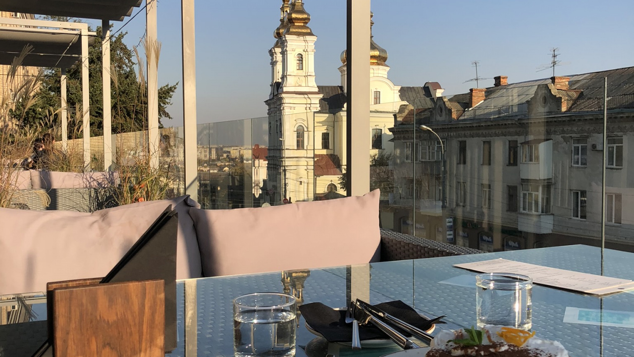 Apartamento, Bandejas de Servir, Vajilla, Plato, Platillo. Wallpaper in 1280x720 Resolution