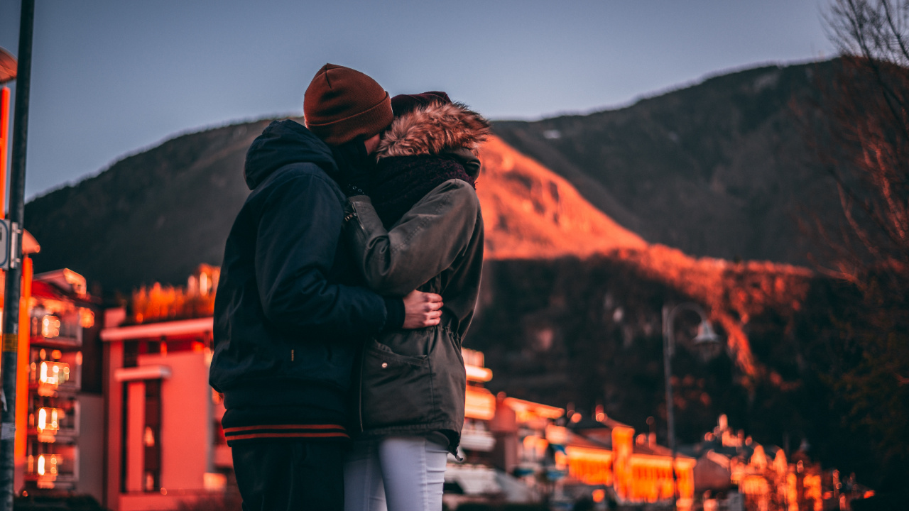 Tourism, Outerwear, Sunrise, Love, Travel. Wallpaper in 1280x720 Resolution