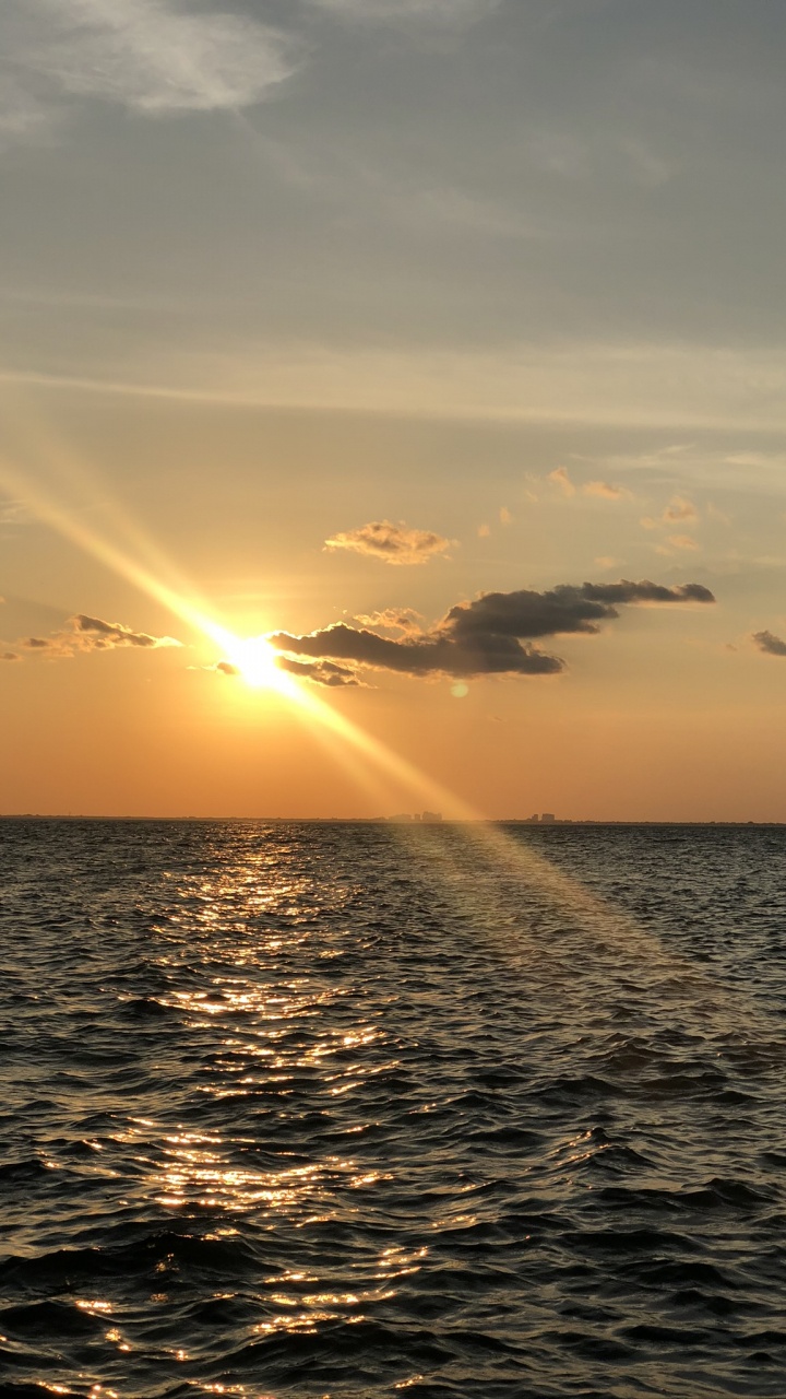 Meer, Wasser, Sonnenuntergang, Flüssigkeit, Cloud. Wallpaper in 720x1280 Resolution