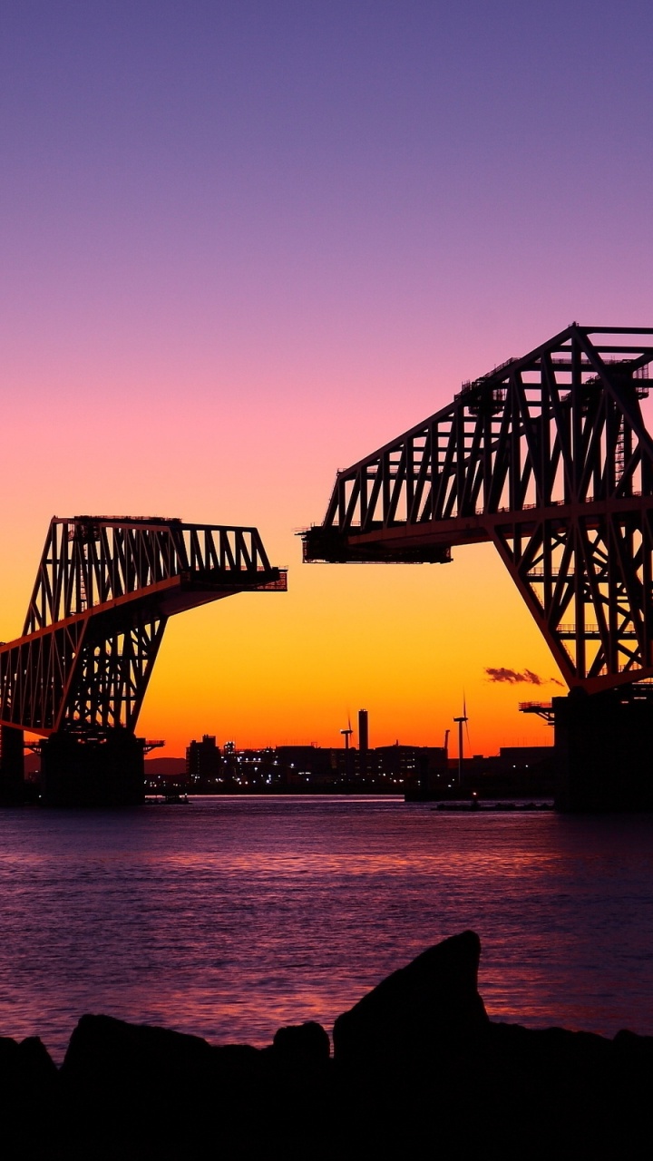 Silhouette of Bridge During Sunset. Wallpaper in 720x1280 Resolution
