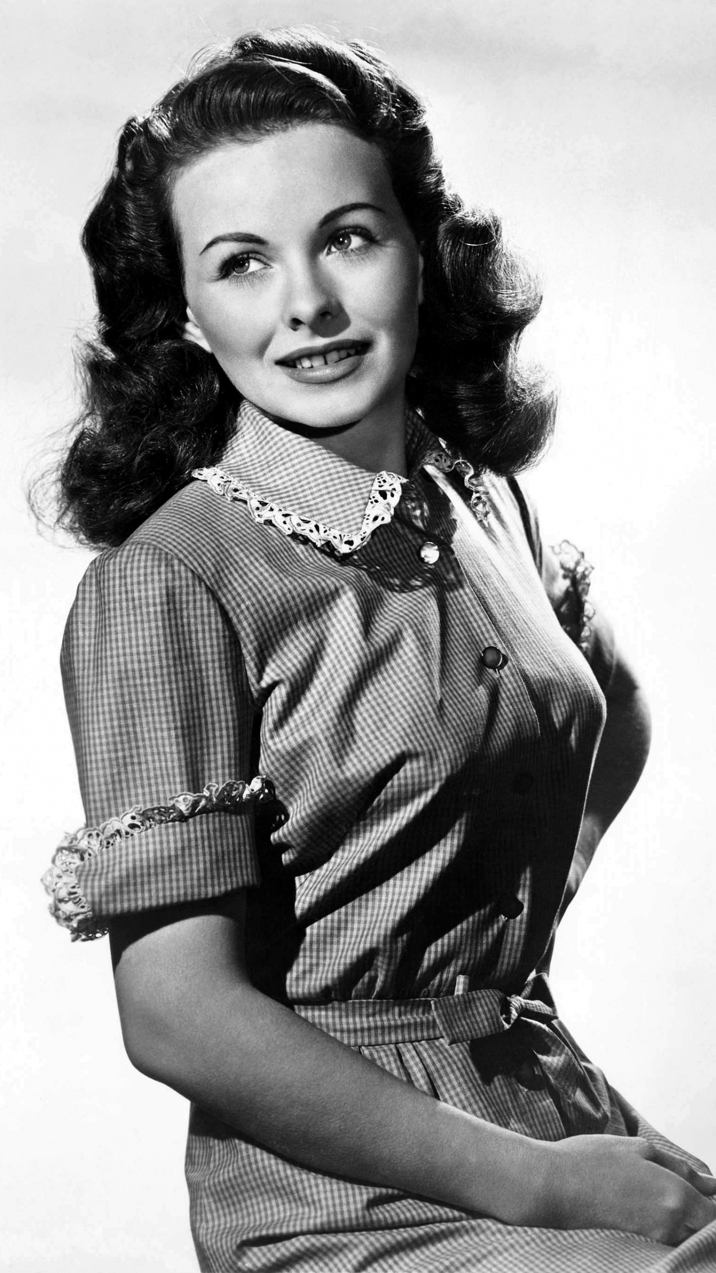 Hollywood, Actor, Monocromo, Cuello, Moda. Wallpaper in 1440x2560 Resolution