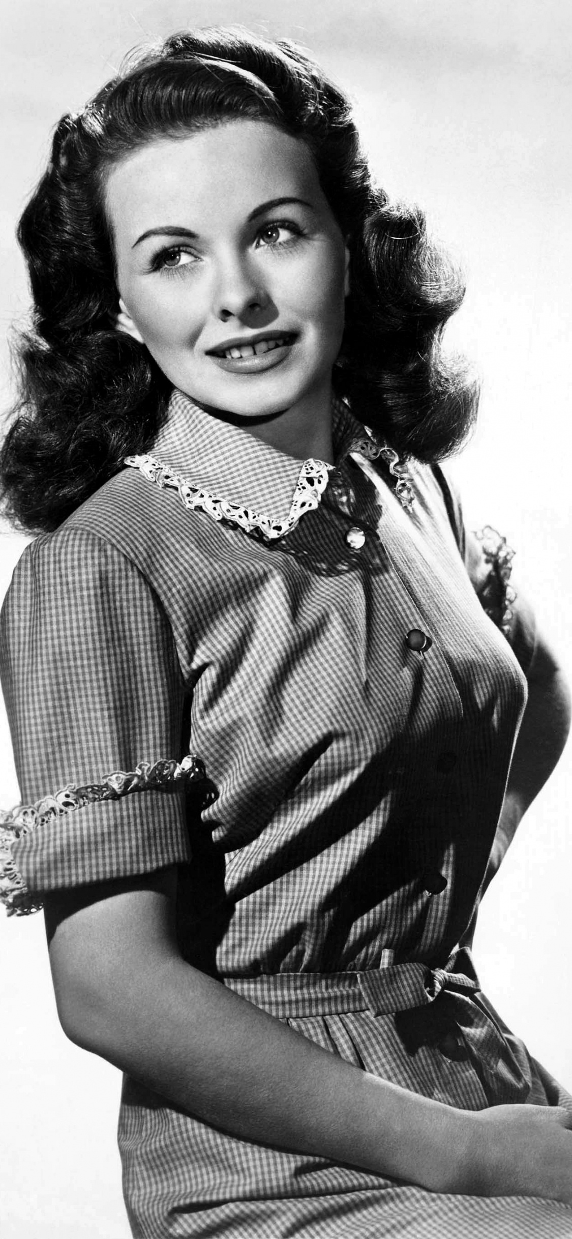 Hollywood, Schauspieler, Monochrom, Hals, Vogue. Wallpaper in 1125x2436 Resolution