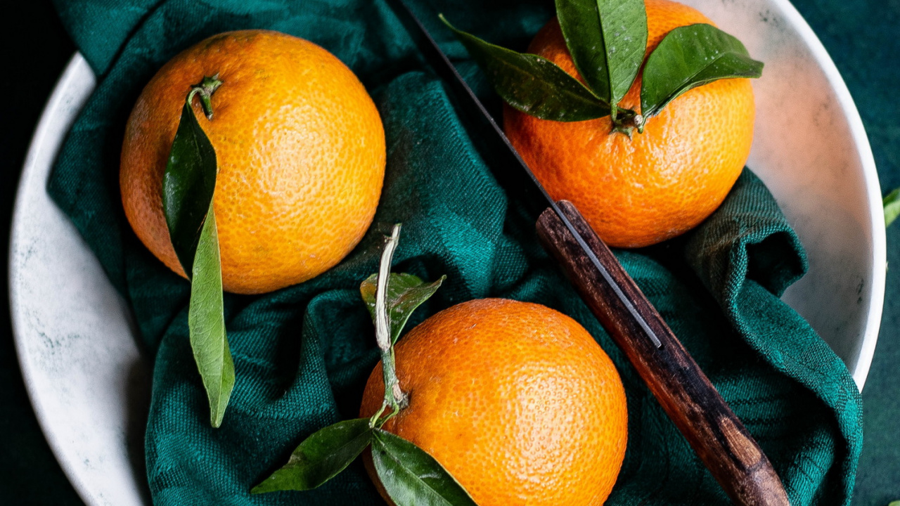 Jugo, Vegetal, Naranja, Manzana, Fruta de Cereza. Wallpaper in 1280x720 Resolution