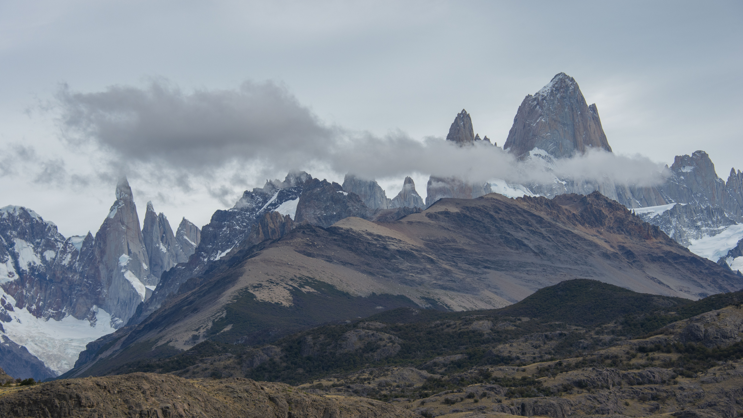 Mountain Range, Massif, Sky, Cerro Torre, Summit. Wallpaper in 2560x1440 Resolution