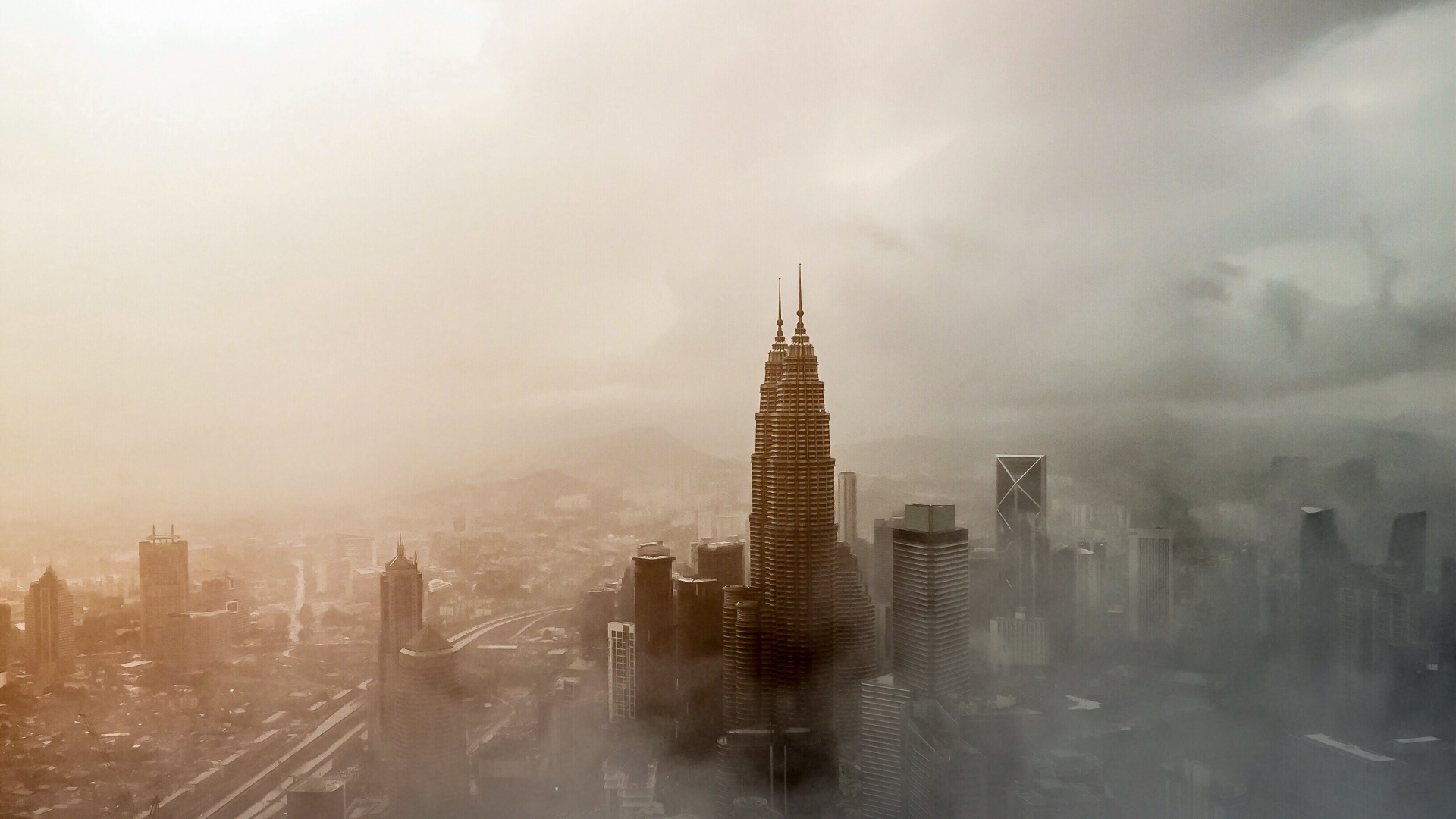 Brown Concrete Building Under White Clouds During Daytime. Wallpaper in 1920x1080 Resolution