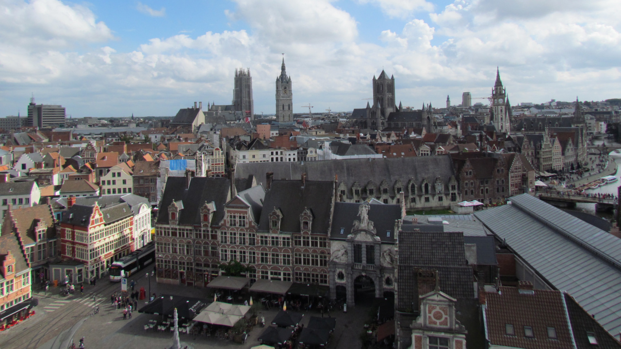 Vue Aérienne Des Bâtiments de la Ville Pendant la Journée. Wallpaper in 1280x720 Resolution