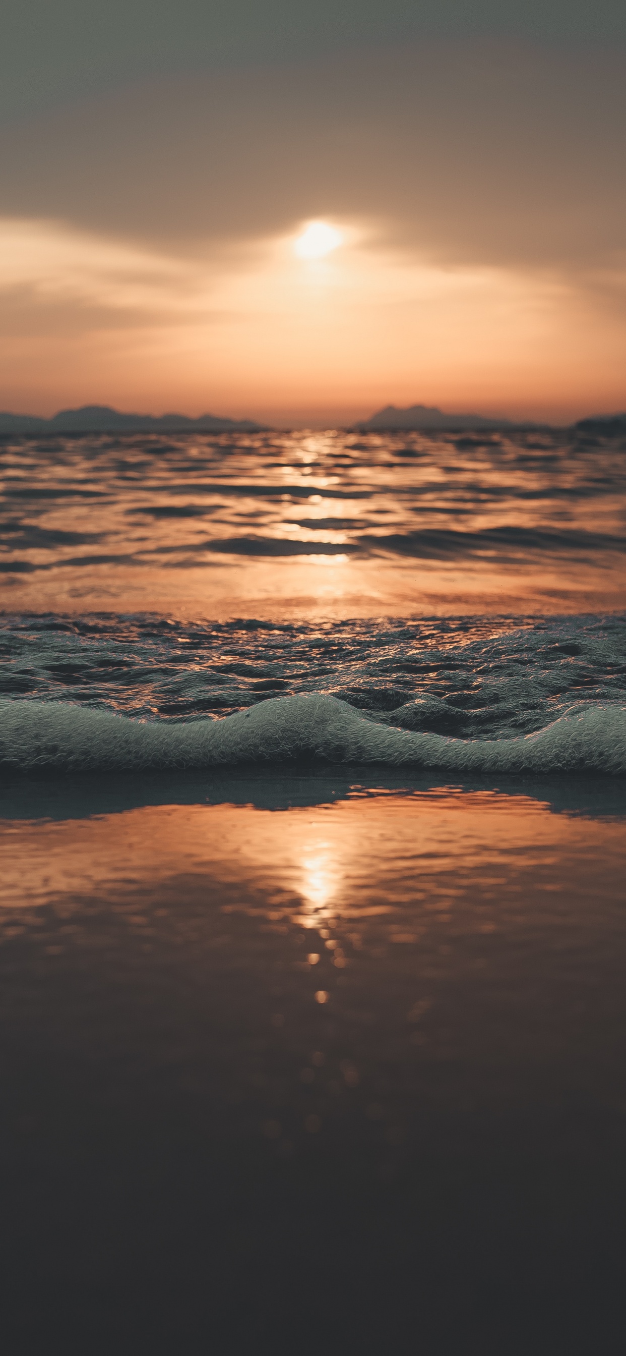 Horizont, Meer, Wasser, Sonnenuntergang, Sonnenaufgang. Wallpaper in 1242x2688 Resolution