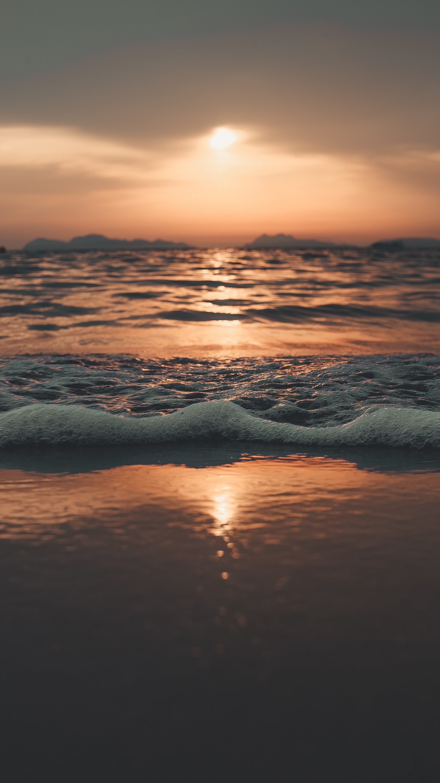 Horizont, Meer, Wasser, Sonnenuntergang, Sonnenaufgang. Wallpaper in 1440x2560 Resolution