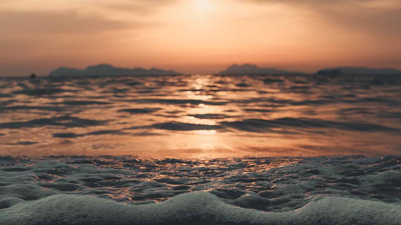 Horizon, Sea, Water, Sunset, Sunrise. Wallpaper in 1366x768 Resolution