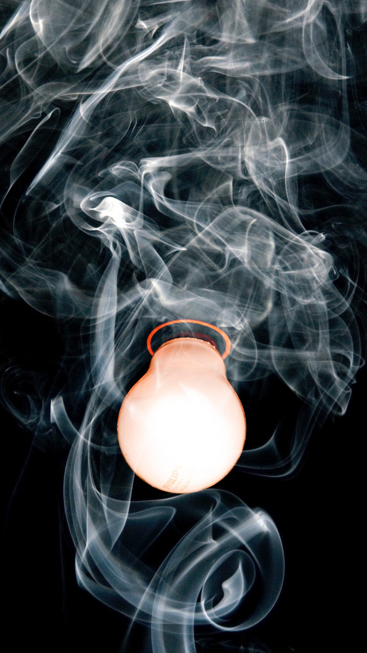 Orange Und Schwarzlicht-Abbildung. Wallpaper in 750x1334 Resolution