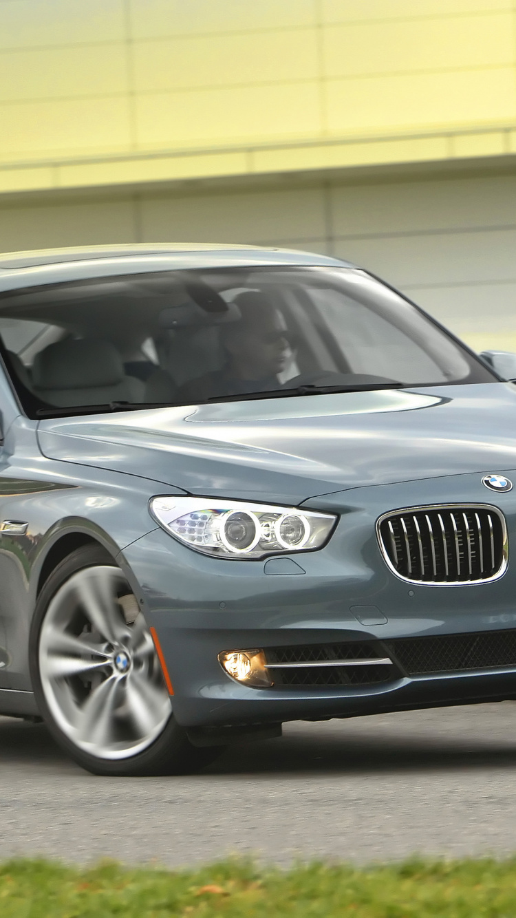 Mercedes Benz Classe c Noire. Wallpaper in 750x1334 Resolution