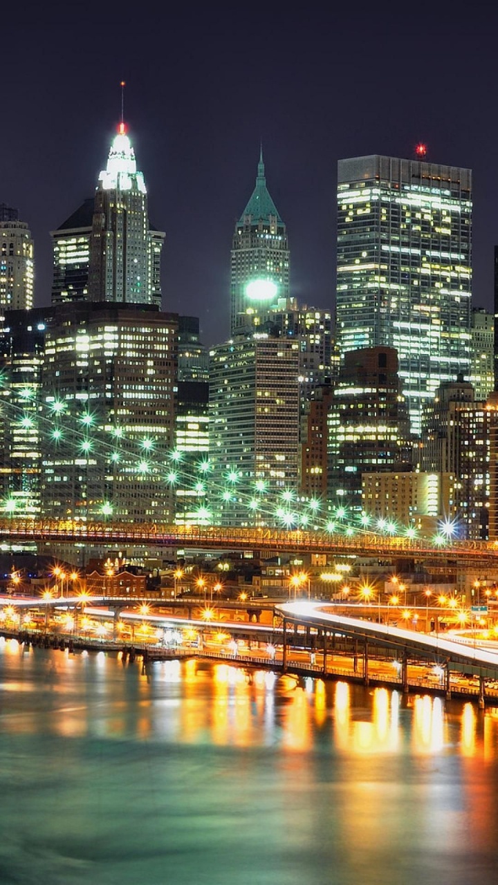 Skyline Der Stadt Bei Nacht Night. Wallpaper in 720x1280 Resolution