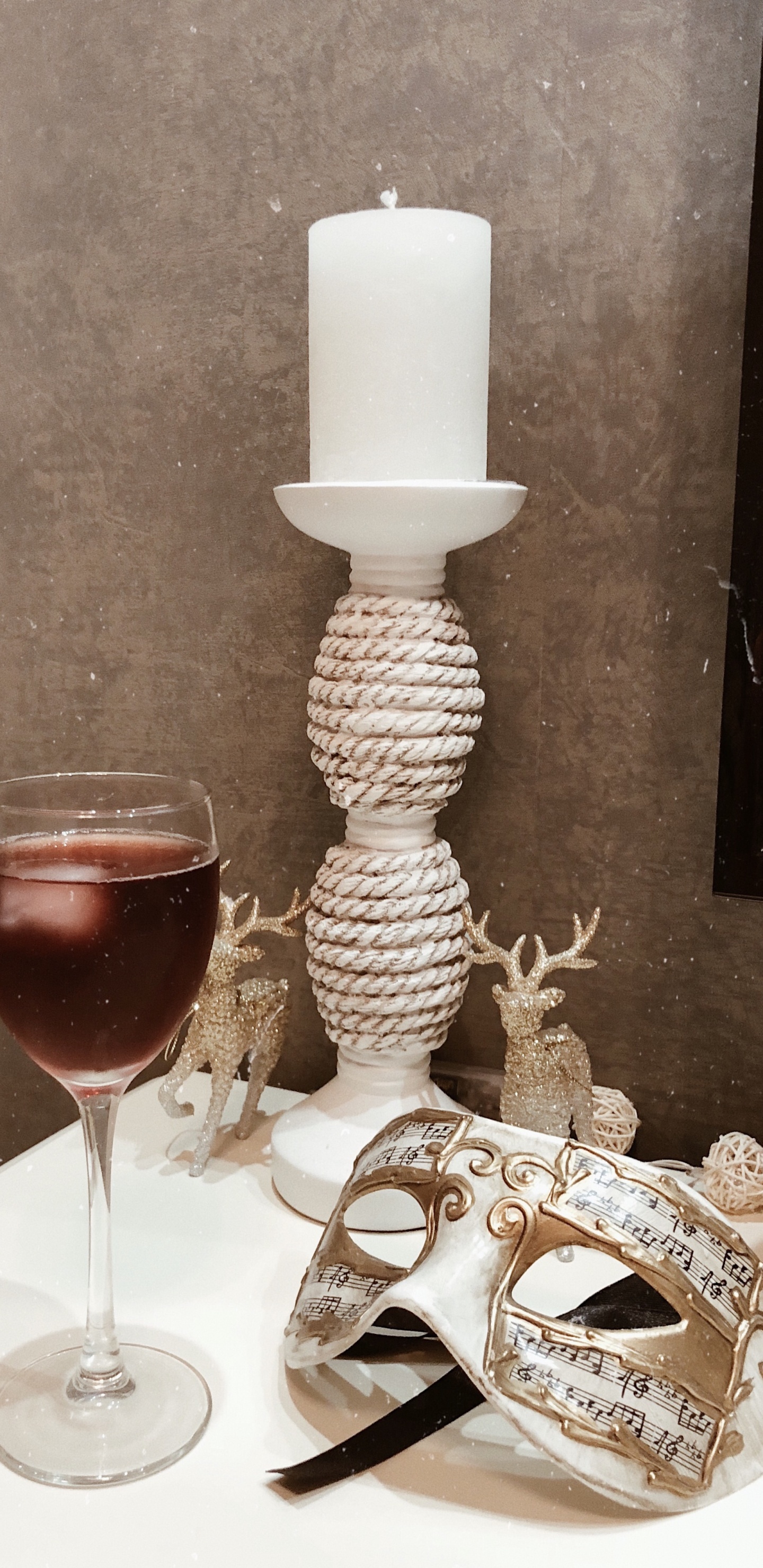 Wein, Champagner, Champagnerglas, Becher, Drinkware. Wallpaper in 1440x2960 Resolution