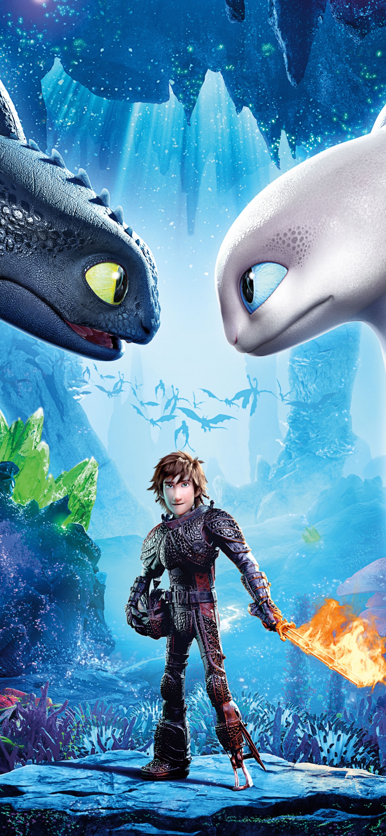 2 Mujeres de Pie Frente a la Ilustración de Tiburón Blanco y Azul. Wallpaper in 1242x2688 Resolution