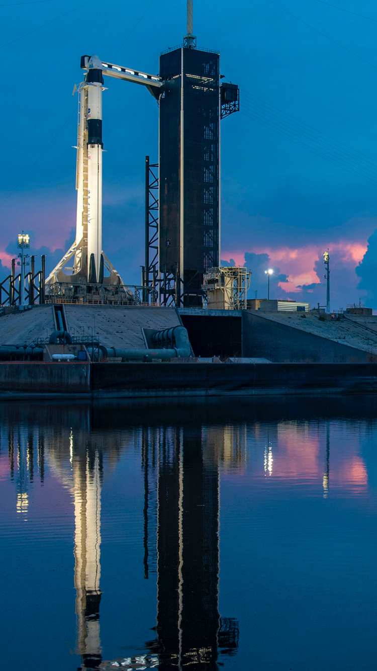 SpaceX, Spacex Beim Start, Crew Dragon Demo-2, International Space Station, NASA. Wallpaper in 750x1334 Resolution