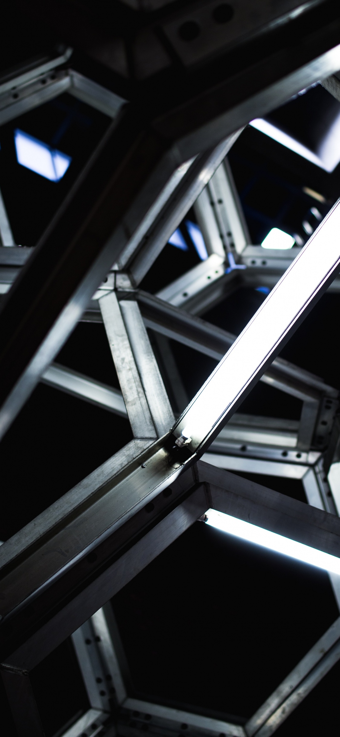 光束, 天花板, 窗口, 黑色的, 采光 壁纸 1125x2436 允许