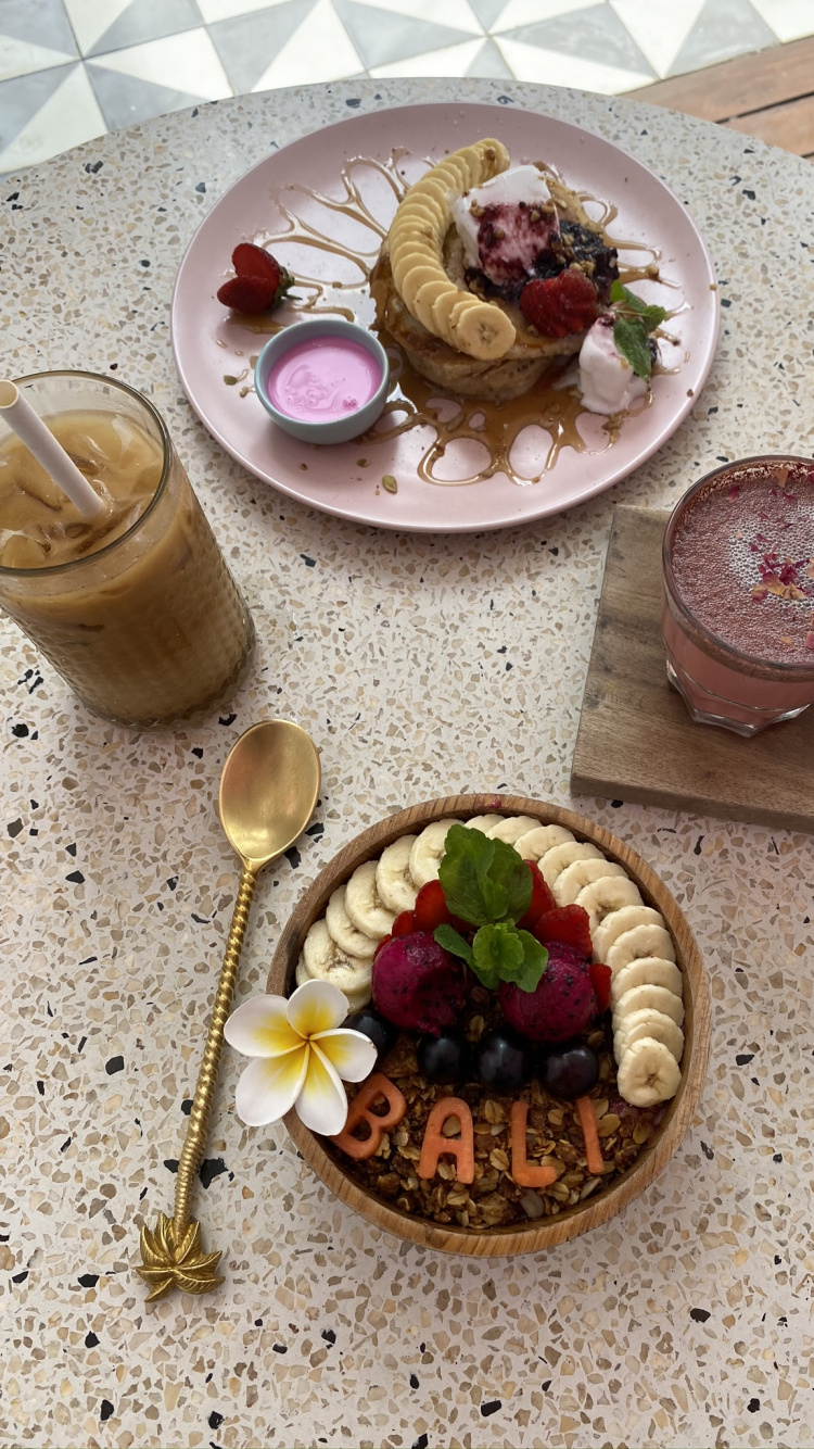 Dessert, Breakfast, Meal, Finger Food, Food. Wallpaper in 750x1334 Resolution