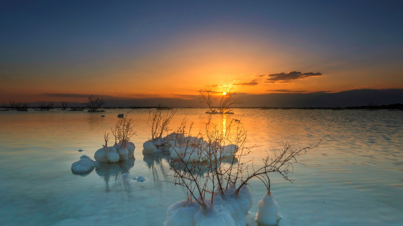 Sonnenuntergang am Toten Meer, Totes Meer, Sonnenuntergang, Meer, Wasser. Wallpaper in 1366x768 Resolution