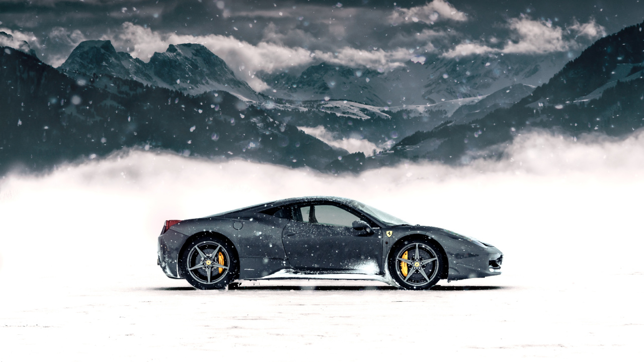 Coupé Noir Sur Sol Couvert de Neige. Wallpaper in 1280x720 Resolution