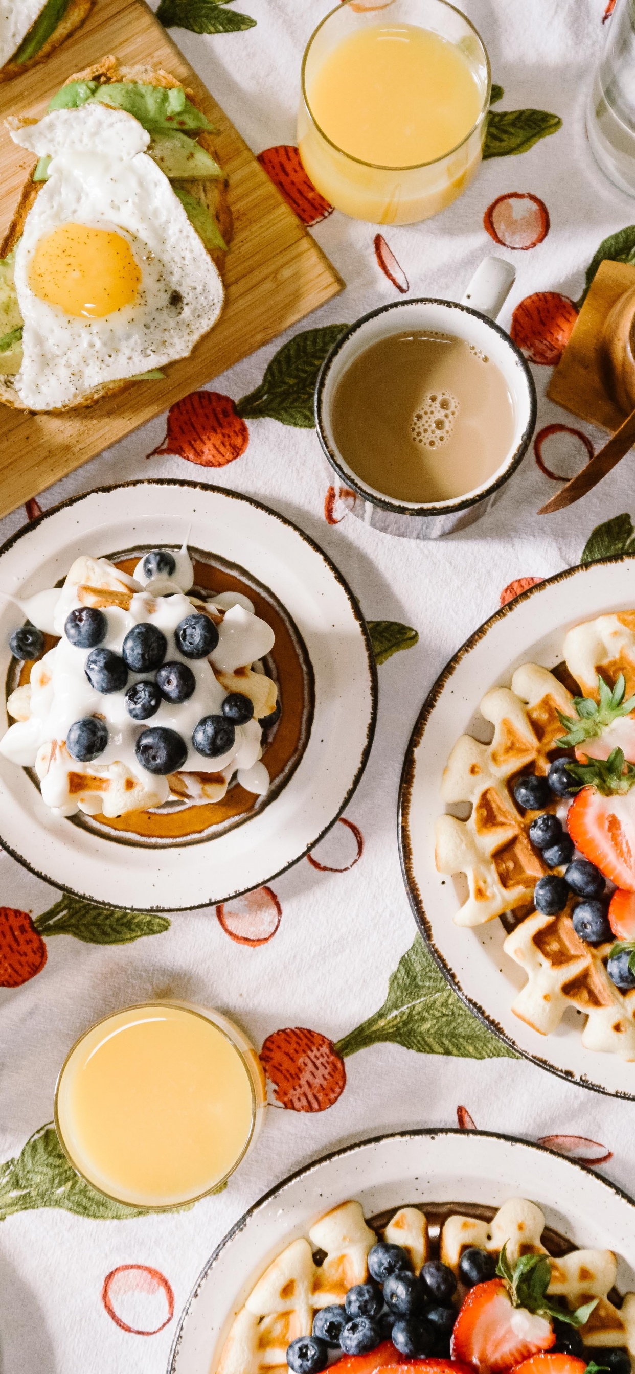 Great Food, Italian Cuisine, Pasta, Cooking, Breakfast. Wallpaper in 1242x2688 Resolution