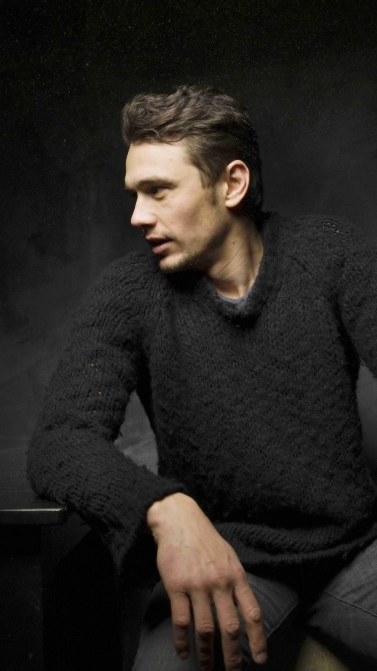 Palo Alto, Actor, Facial Hair, Human, Gentleman. Wallpaper in 750x1334 Resolution