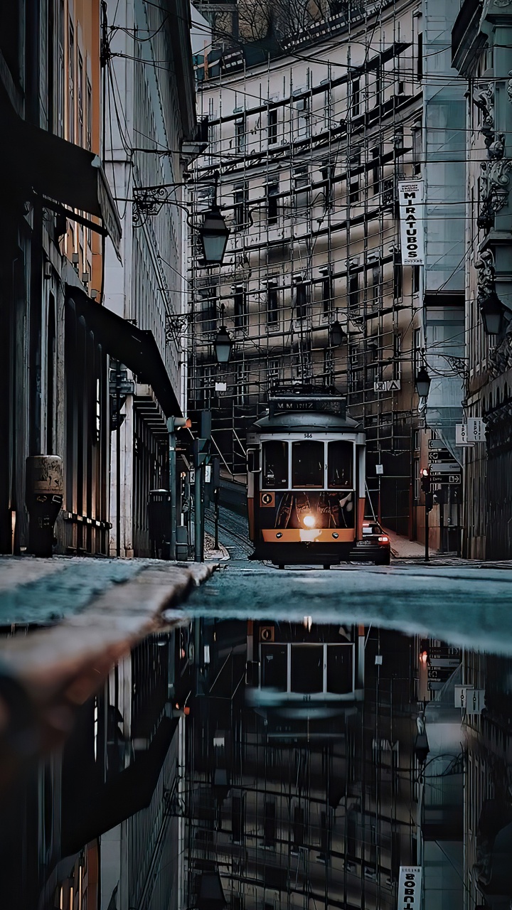 苹果, 火车, 电力, 滚股, 城市景观 壁纸 720x1280 允许