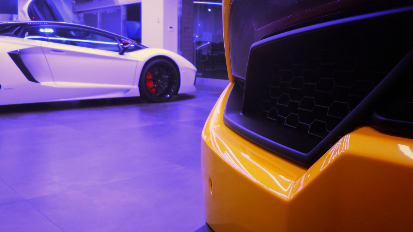 Car, Sportwagen, Lamborghini, Supercar, Autoshow. Wallpaper in 1366x768 Resolution