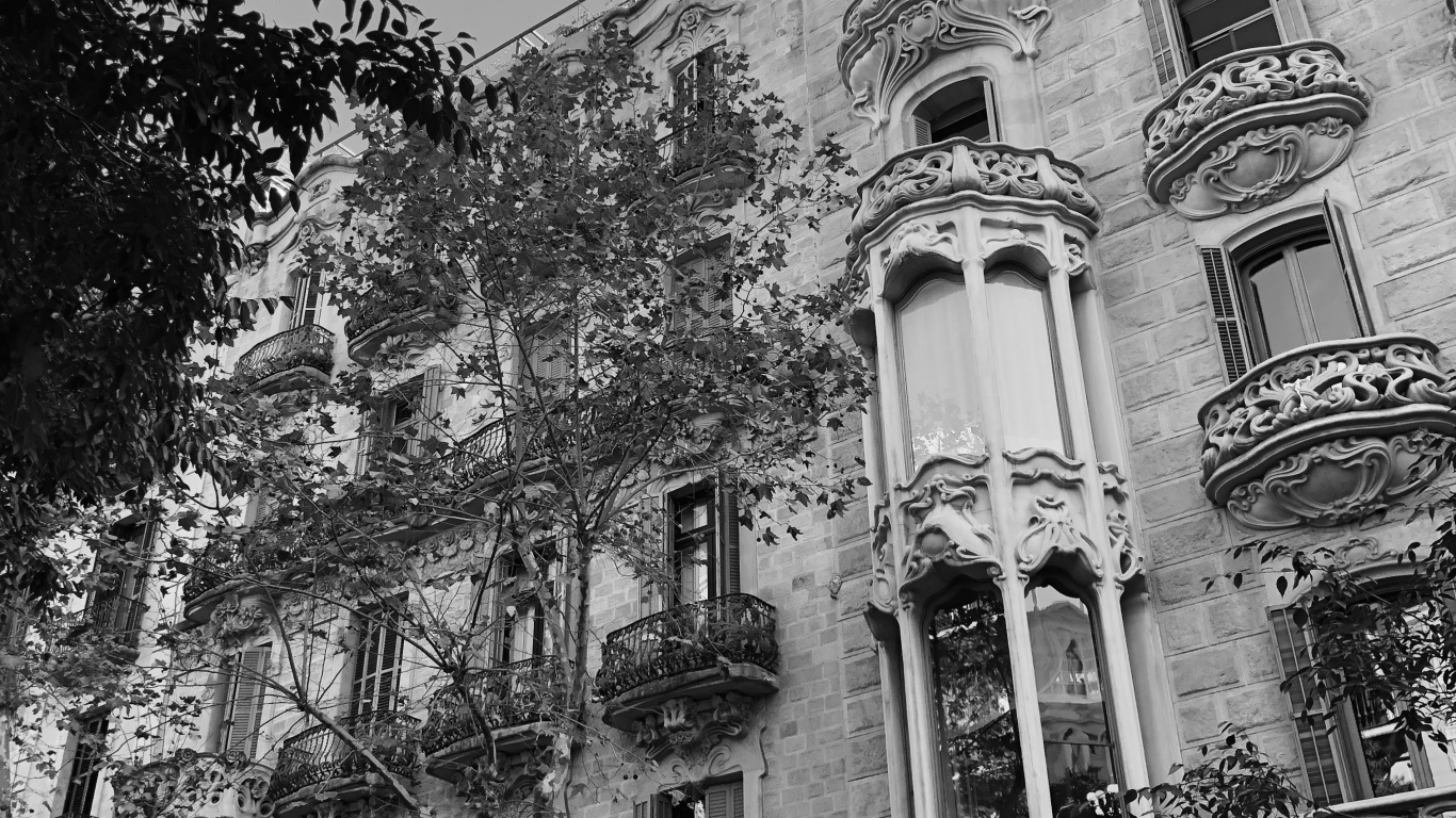 Landmark, Facade, Architecture, Neighbourhood, Building. Wallpaper in 1366x768 Resolution