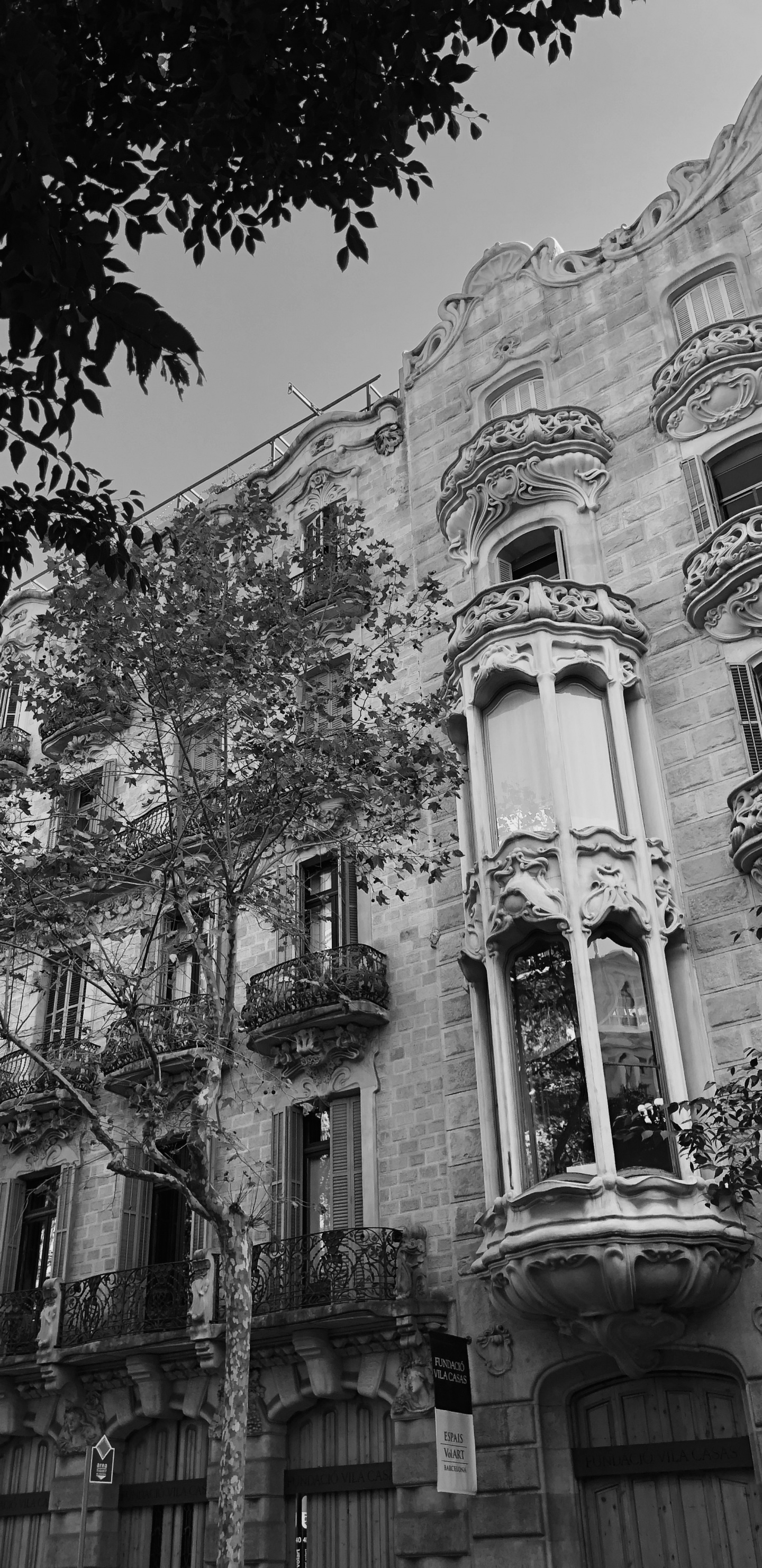 里程碑, 正面, 建筑, 街区, 黑色和白色的 壁纸 1440x2960 允许