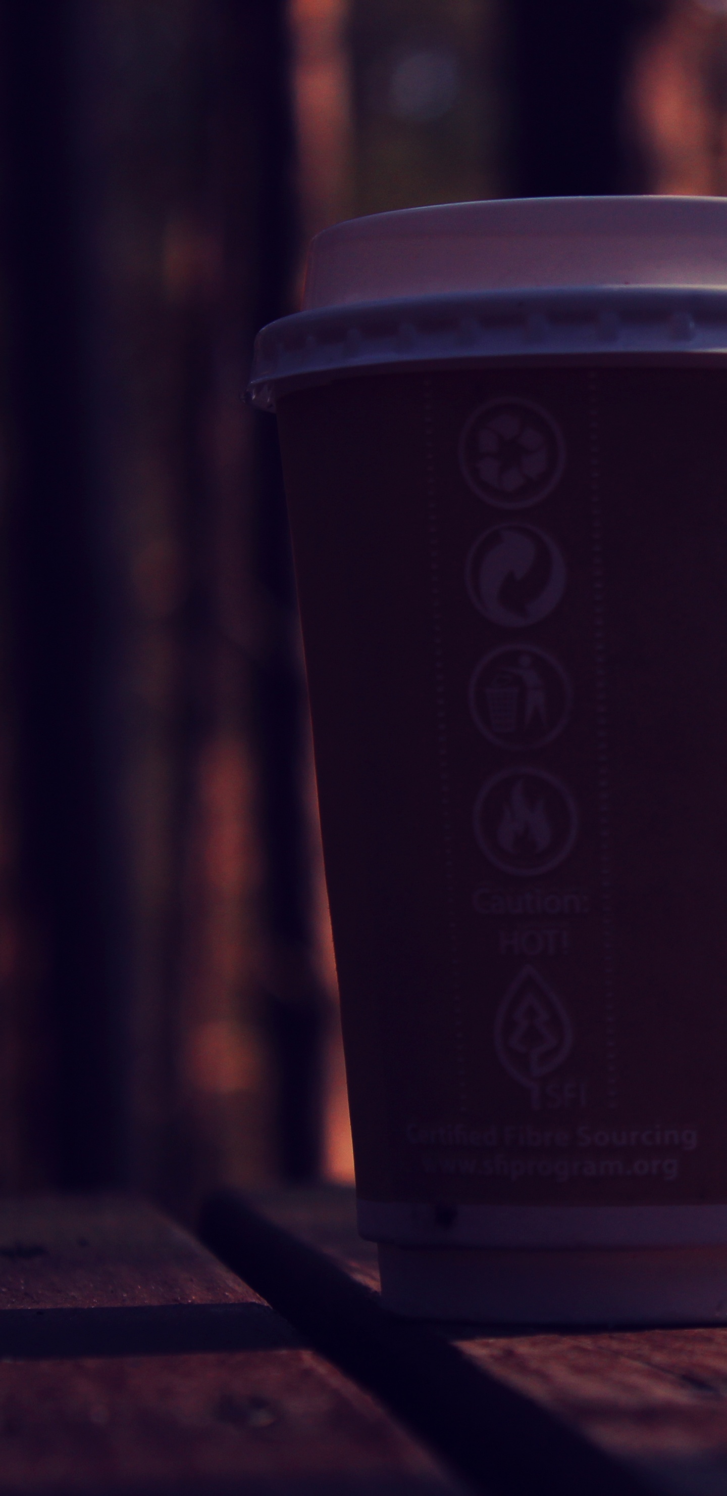 Brown and White Disposable Cup on Brown Wooden Table. Wallpaper in 1440x2960 Resolution