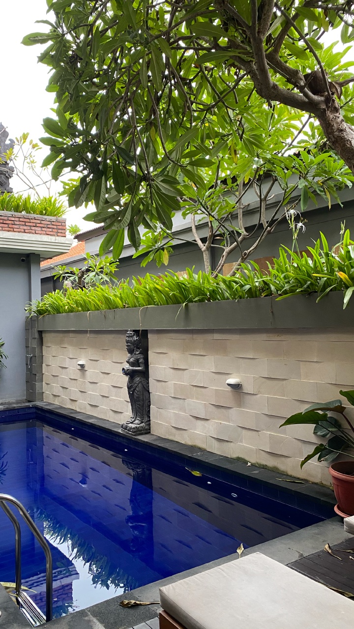 Bali, Pool, Immobilie, Wasser, Majorelle-blau. Wallpaper in 720x1280 Resolution