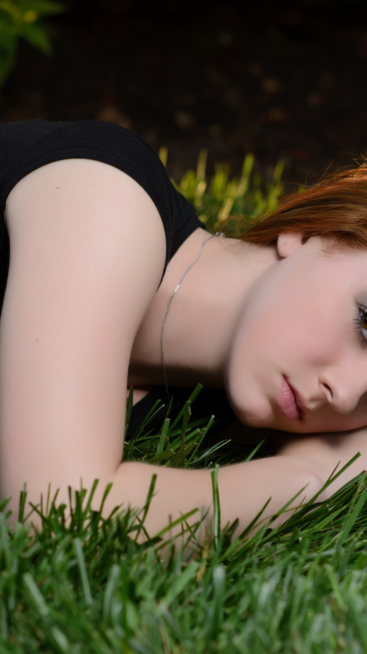 Beauty, Lip, Plant, Eyelash, People in Nature. Wallpaper in 750x1334 Resolution