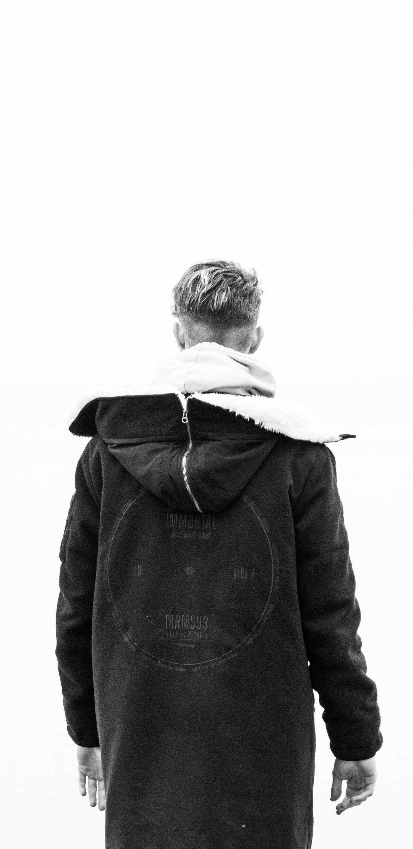 Manteau, Permanent, Les Vêtements D'extérieur, Veste, Épaule. Wallpaper in 1440x2960 Resolution