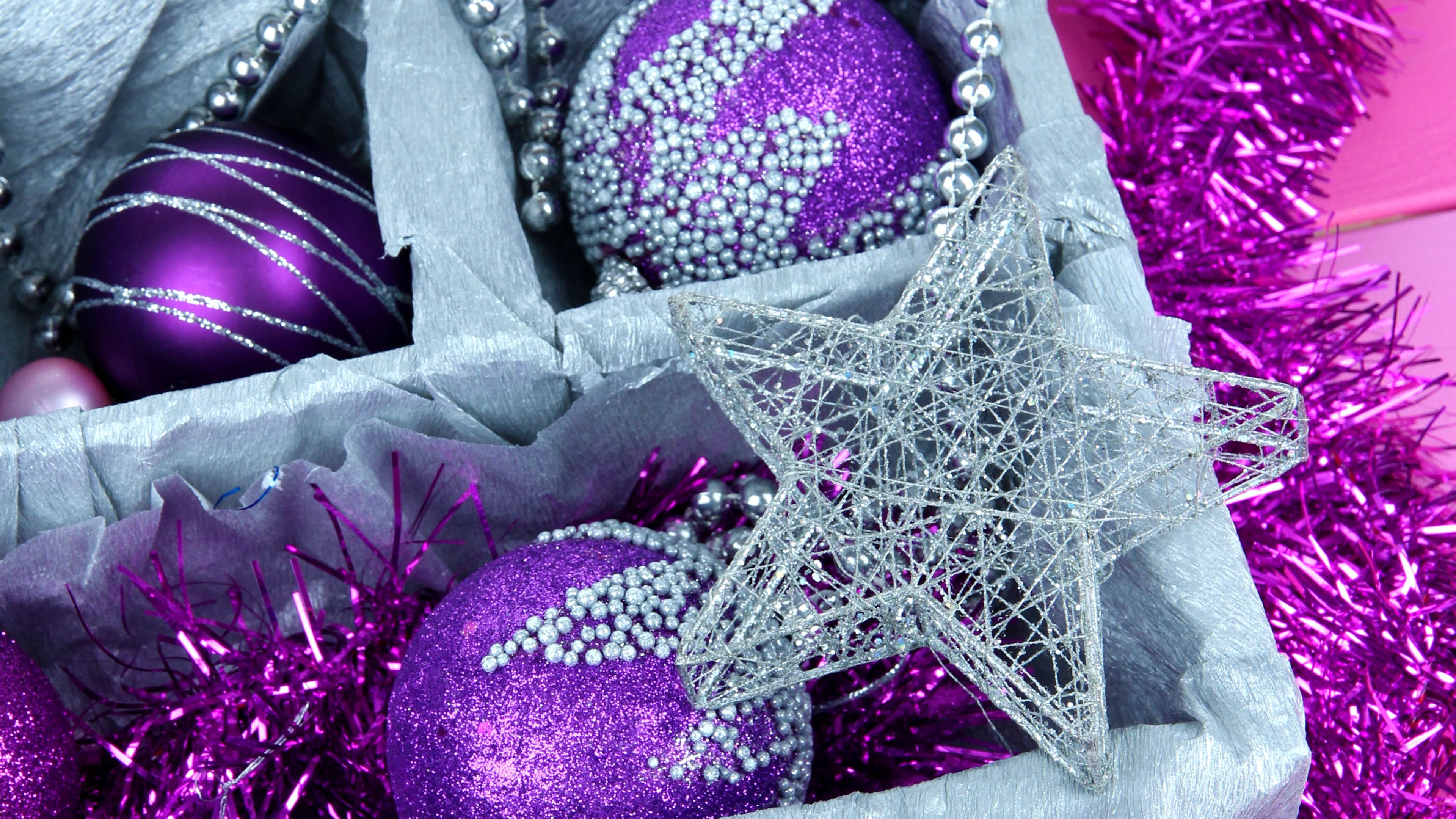 El Día De Navidad, Nochevieja, Decoración de la Navidad, Morado, Violeta. Wallpaper in 3840x2160 Resolution