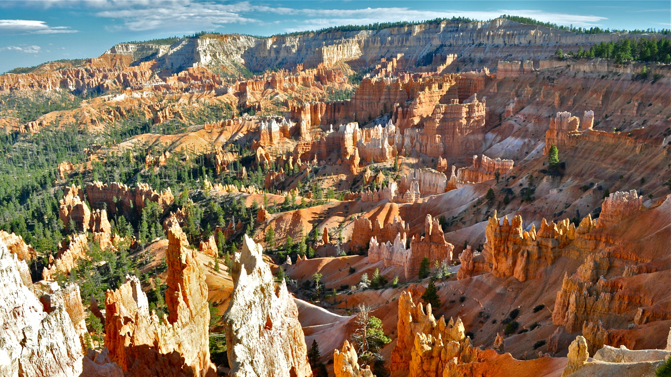 Brown Rocky Mountain During Daytime. Wallpaper in 1366x768 Resolution