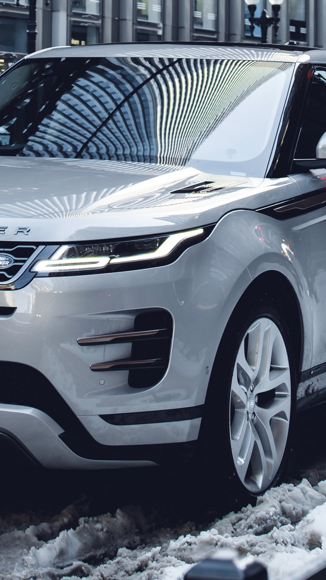 2021 Land Rover Range Rover Evoque. Wallpaper in 1080x1920 Resolution