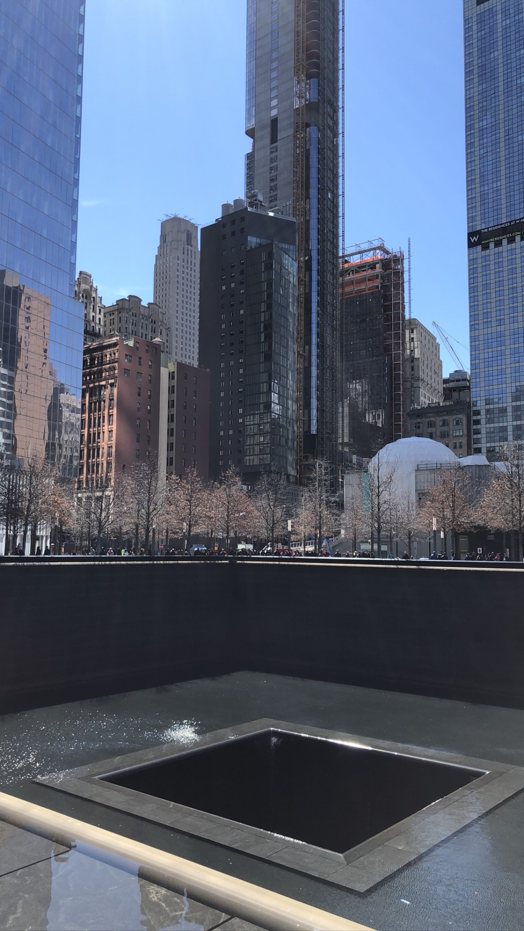 Memorial, Gratte-ciel, Tour de Bloc, Architecture, Propriété. Wallpaper in 1080x1920 Resolution