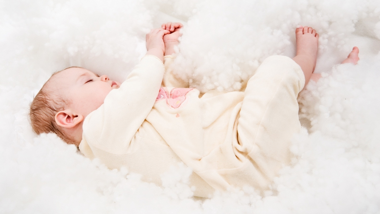 Infant, Child, Bed, Girl. Wallpaper in 1280x720 Resolution