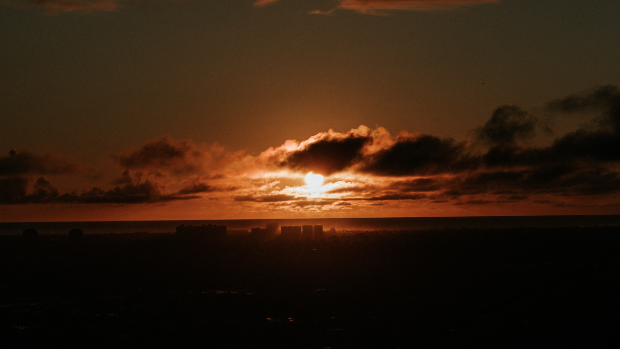 Silhouette of Clouds During Sunset. Wallpaper in 1280x720 Resolution