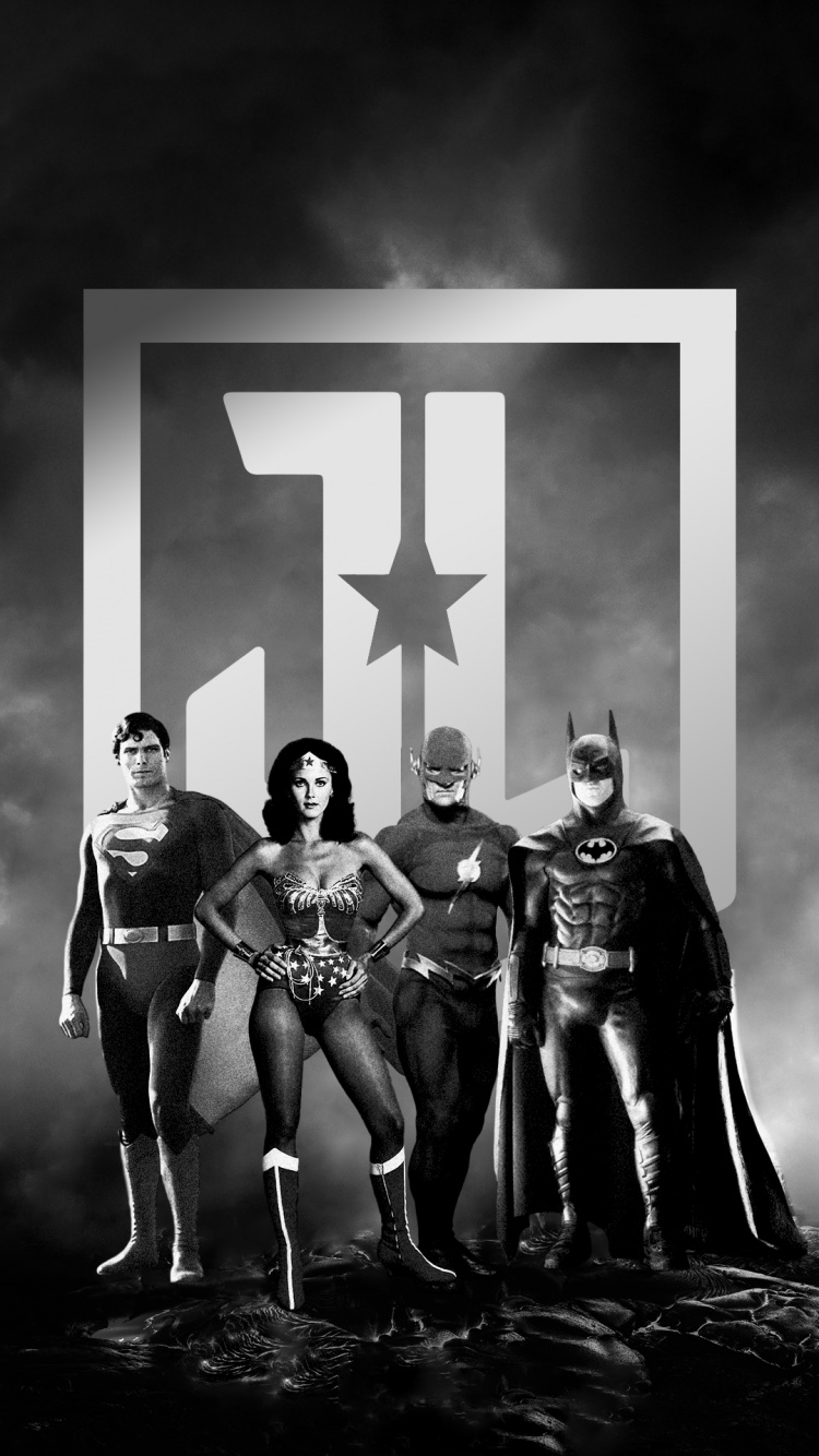 Justice League, Zack Snyder, Stehend, Schwarz Und Weiß, Movie. Wallpaper in 750x1334 Resolution