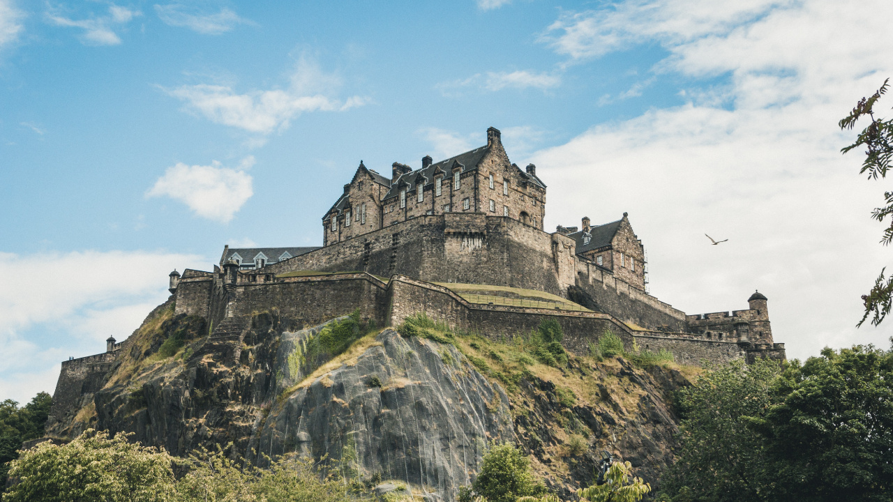 Edinburgh Castle, Castle, Princes Street Gardens, Cloud, Building. Wallpaper in 1280x720 Resolution