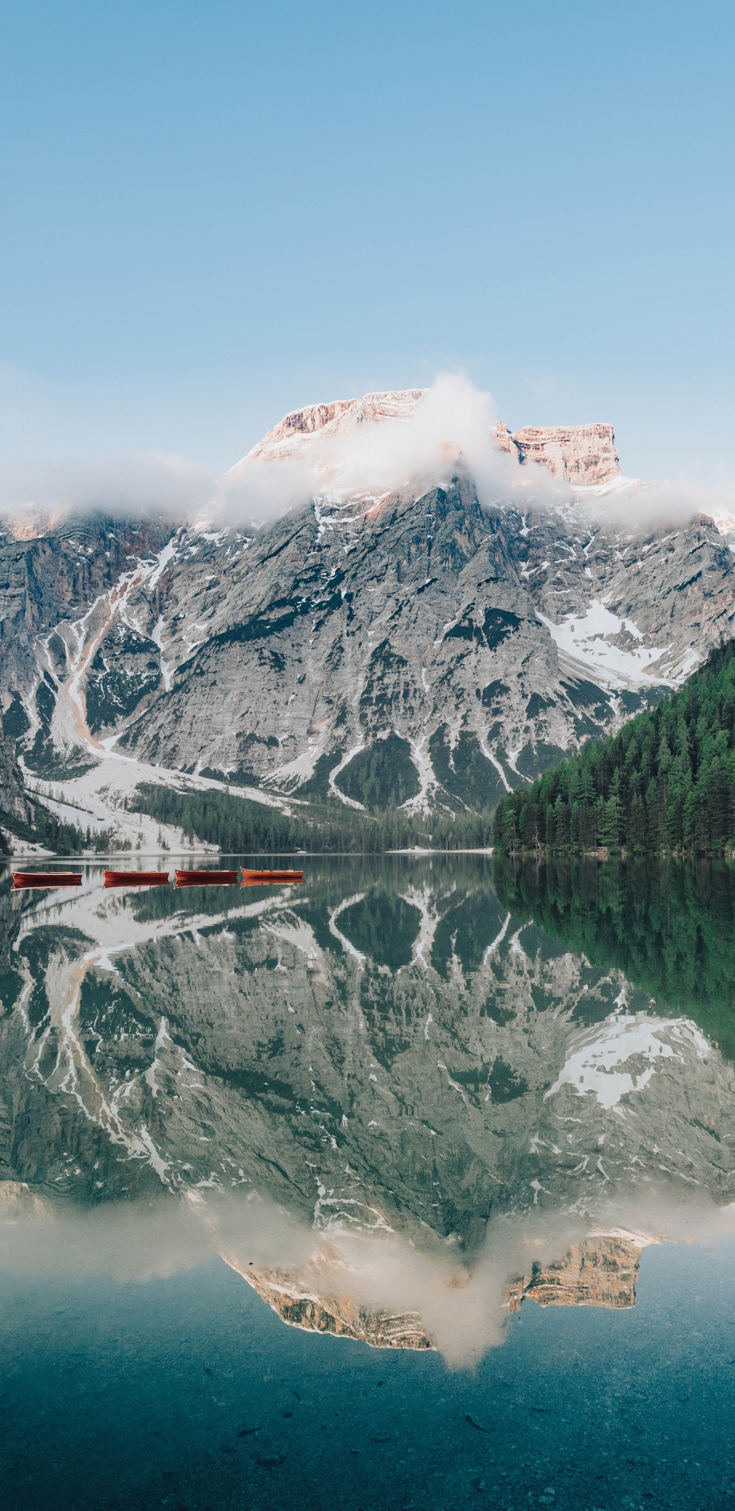Las Formaciones Montañosas, Montaje de Escenografía, Highland, Cuerpo de Agua, Lago. Wallpaper in 1440x2960 Resolution