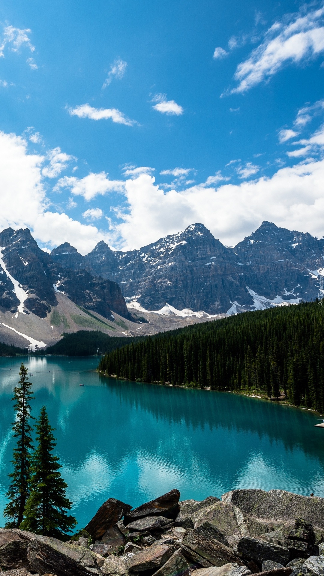 Moraine Lake, Valley of The Ten Peaks, Banff, Lake Louise, Lake. Wallpaper in 1080x1920 Resolution