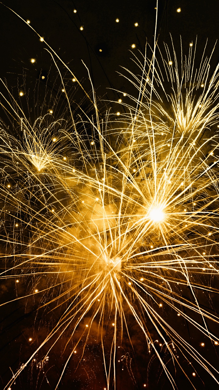 Feuerwerk, Neue Jahre Tag, Natur, Mitternacht, Diwali. Wallpaper in 720x1280 Resolution