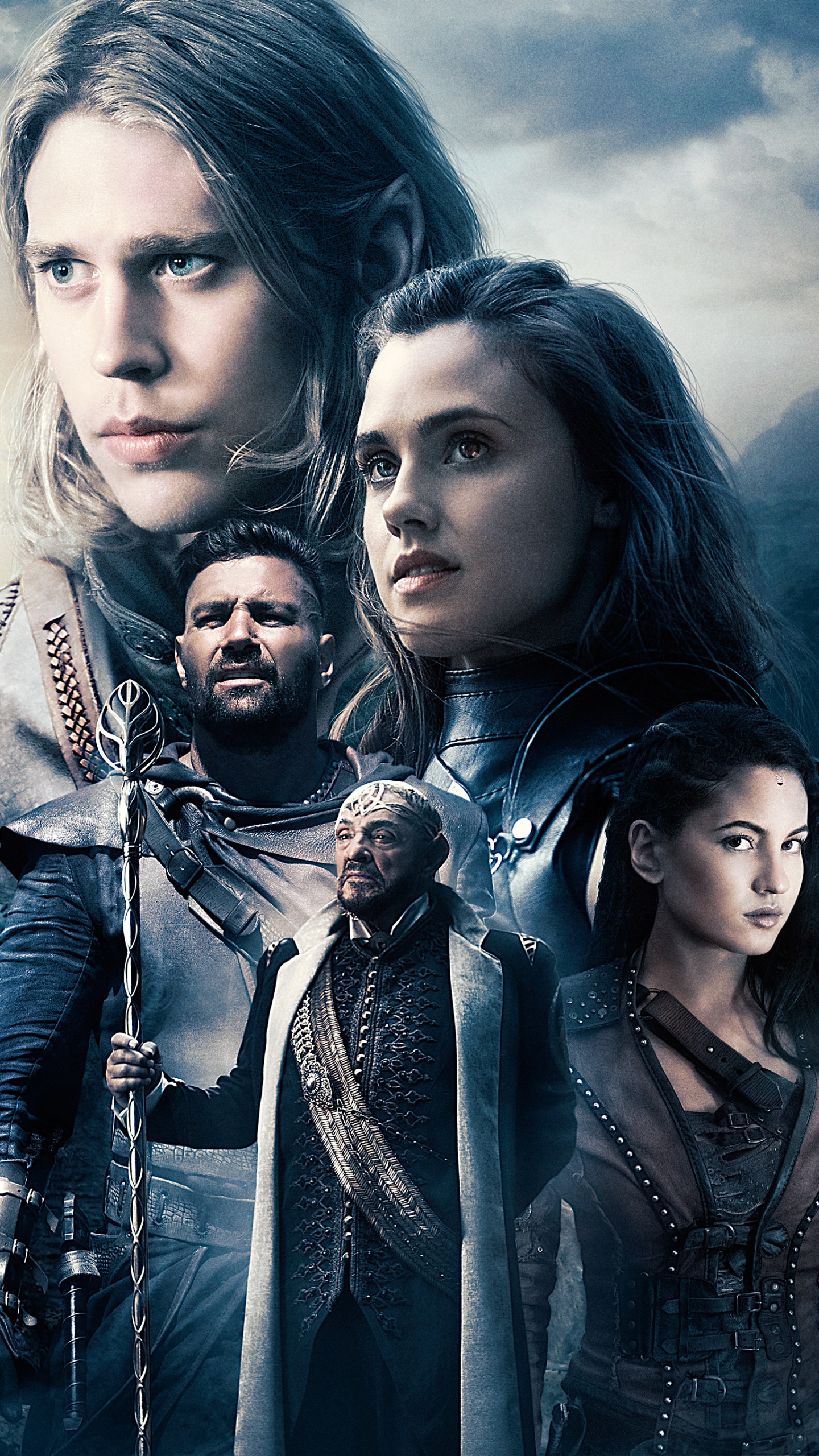 2 Women Standing on Brown Field. Wallpaper in 1440x2560 Resolution