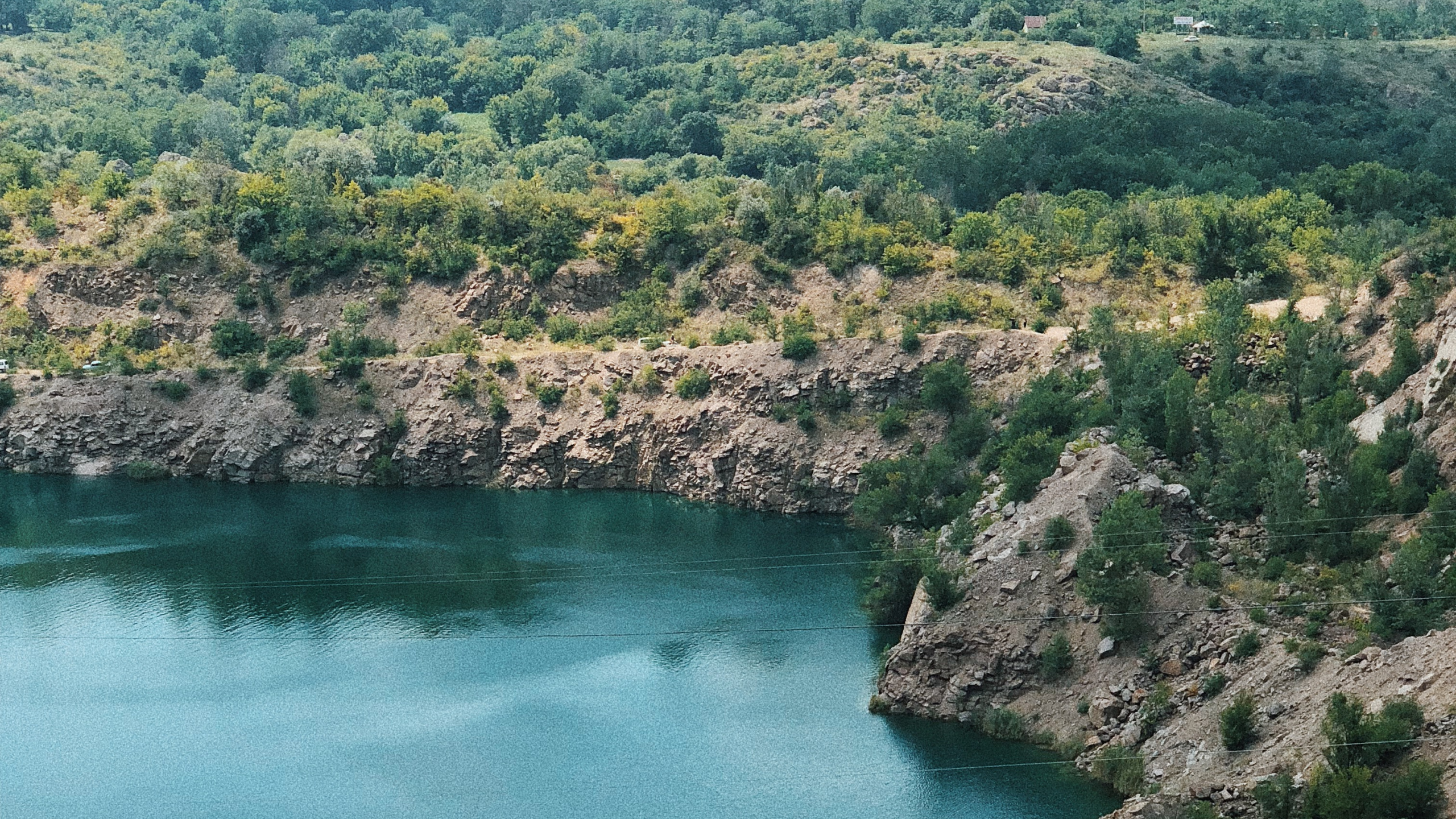Naturschutzgebiet, Kratersee, Reservoir, Wasserressourcen, Nationalpark. Wallpaper in 2560x1440 Resolution