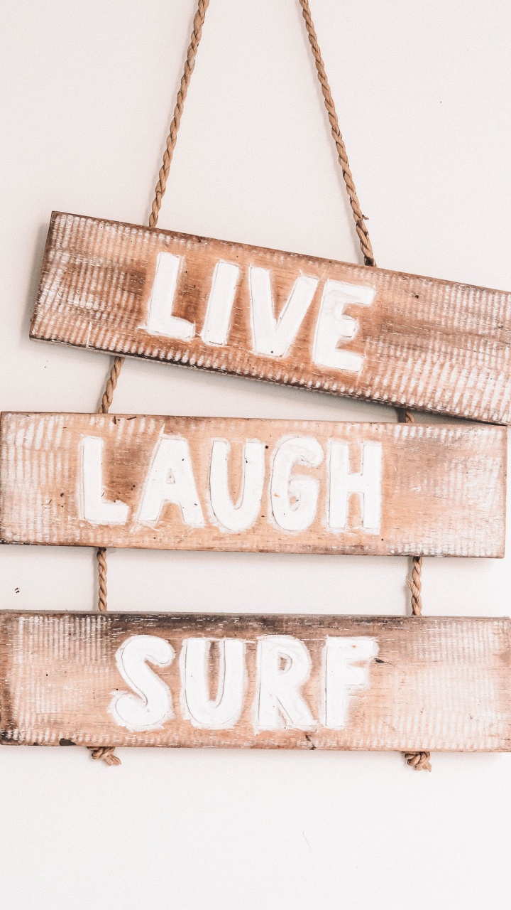 Brown and White Wooden i Love You Wall Decor. Wallpaper in 720x1280 Resolution