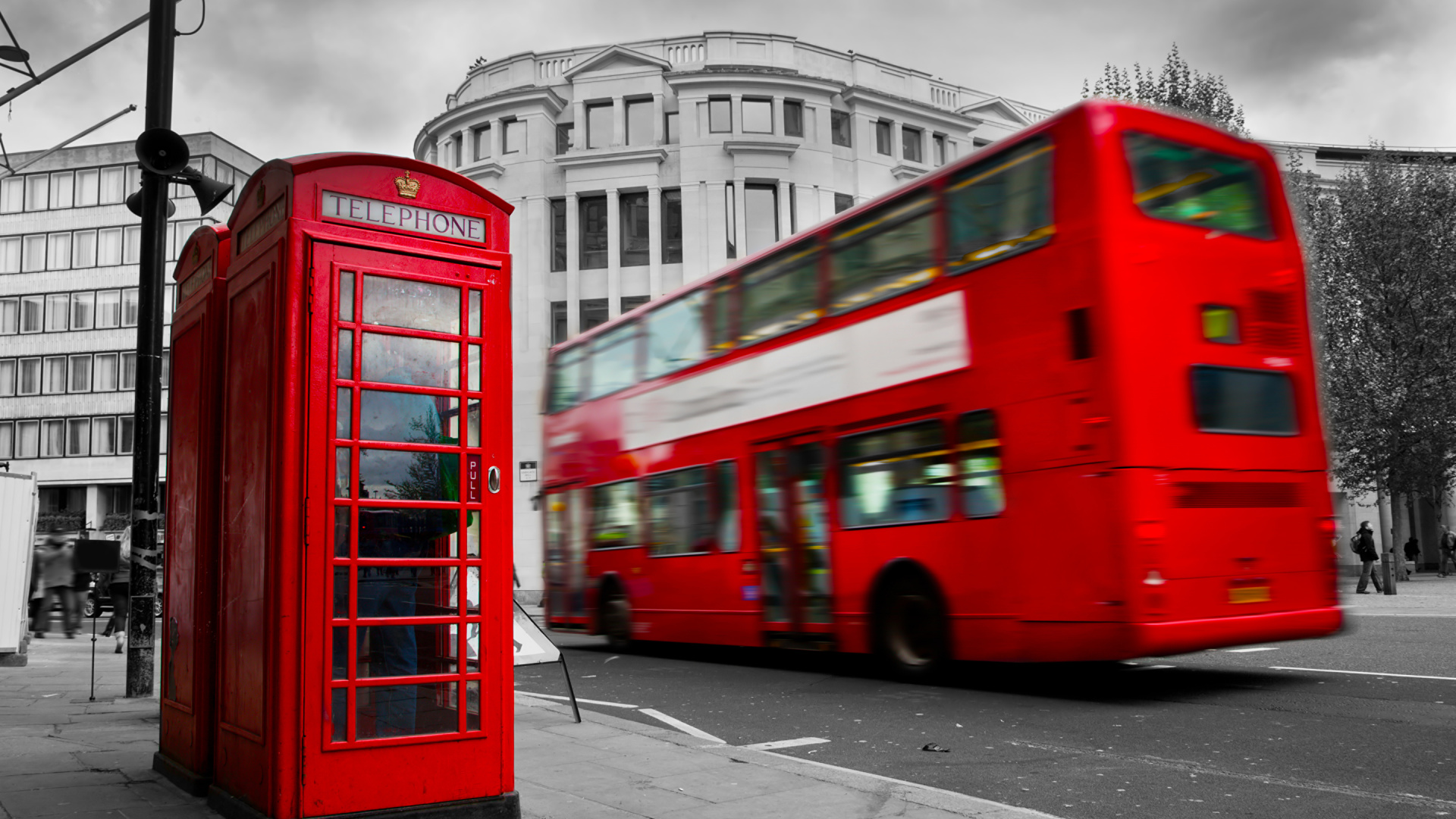 Red Double Decker Bus on Road During Daytime. Wallpaper in 1920x1080 Resolution