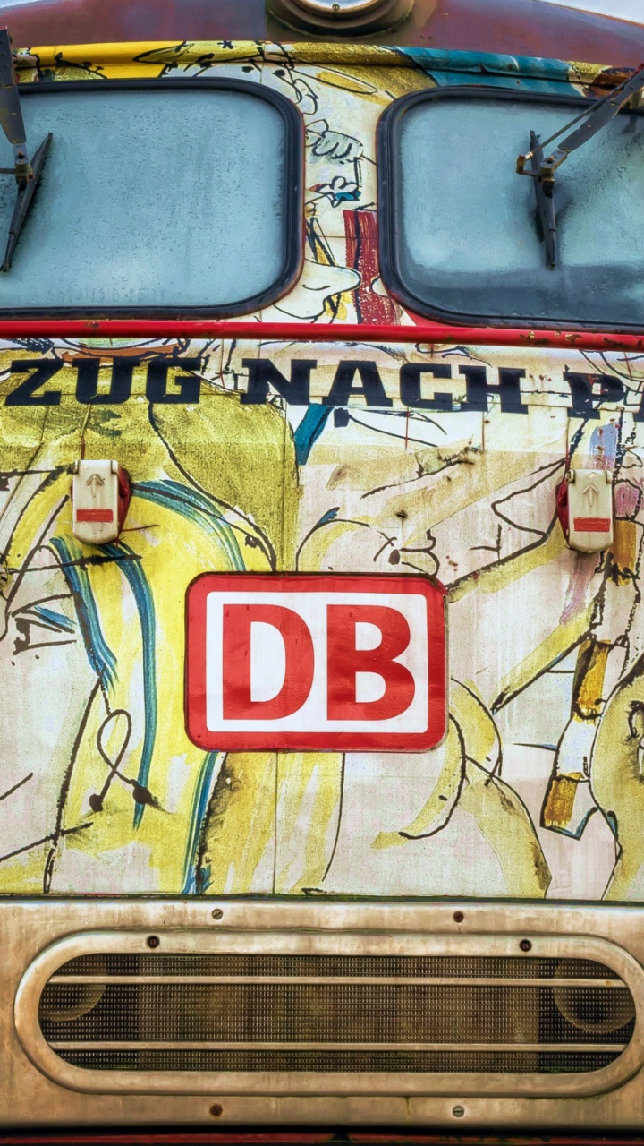 Train, Train Graffiti, Rail Transport, Graffiti, Street Art. Wallpaper in 720x1280 Resolution